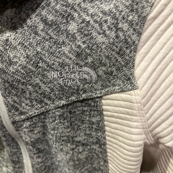 The North Face Women's Small Knit Fleece Jacket White Grey Marbled Full Zip - Picture 6 of 13